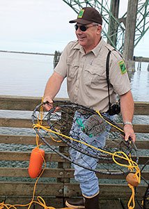 Learn to throw your own crab pot ring at one of two ODFW crabbing workshops in Newport on Aug. 8 and 9. - ODFW Photo