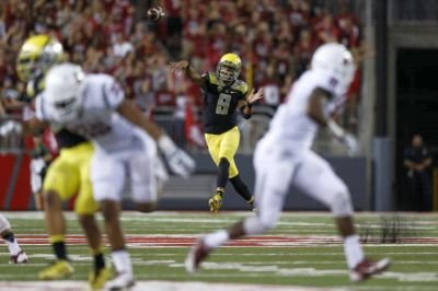 Oregon QB Marcus Mariota leads the nation with a quarterback rating of 217.96. Photo Courtesy: goduc