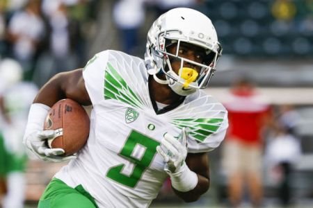 Saturday's football game between the No. 3 Ducks and No. 7 Spartans follows a meeting in cross count